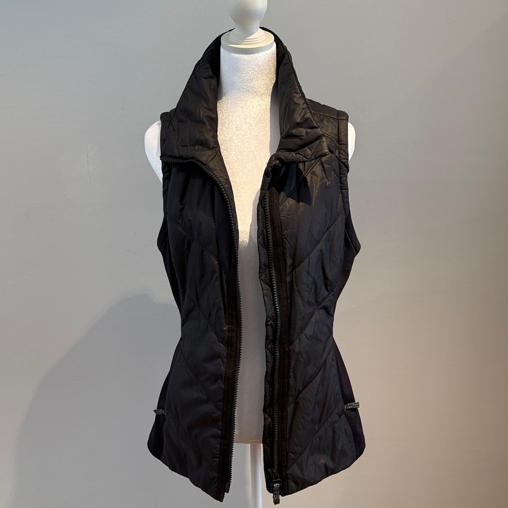Athleta Black Quilted Women's Vest